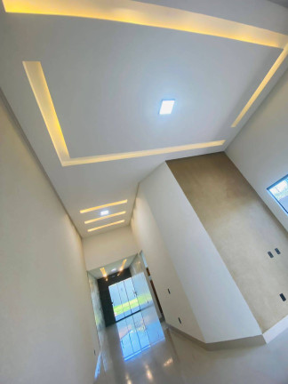 Imagem Casa com 3 Quartos à Venda, 253 m² em Residencial Santa Fé I - Goiânia