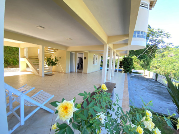 Imagem Casa com 3 Quartos à Venda, 800 m² em São Pedro - Brusque Imagem Casa com 3 Quartos à Venda, 800 m² em São Pedro - Brusque