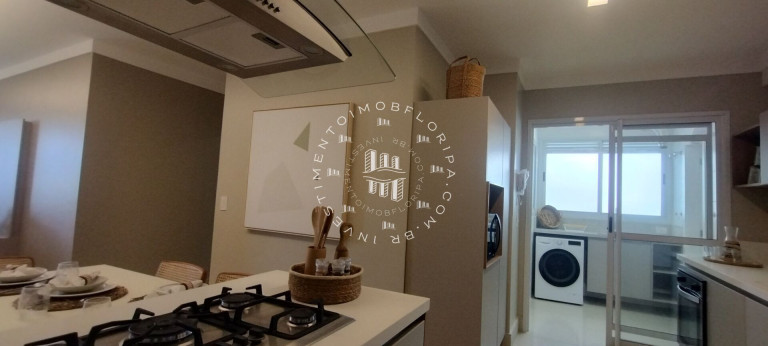 Imagem Apartamento com 4 Quartos à Venda, 251 m² em Canasvieiras - Florianópolis