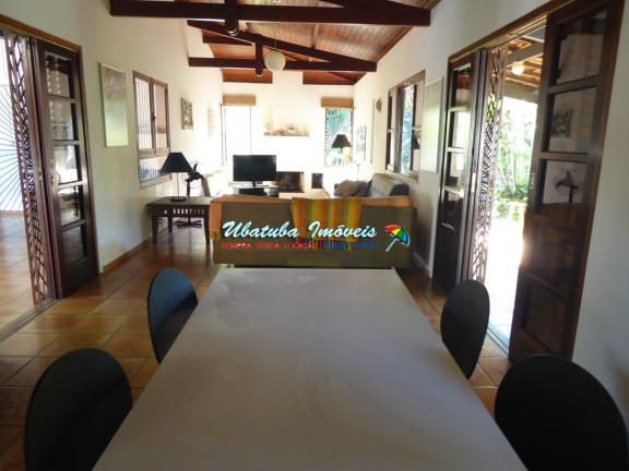 Imagem Casa com 4 Quartos à Venda, 182 m² em Perequê Mirim - Ubatuba Imagem Casa com 4 Quartos à Venda, 182 m² em Perequê Mirim - Ubatuba