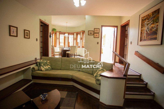 Imagem Casa com 5 Quartos à Venda, 670 m² em Cidade Satélite - Atibaia