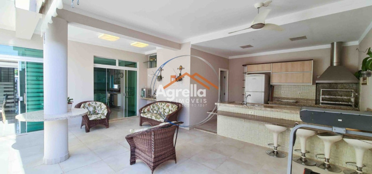 Imagem Casa com 4 Quartos à Venda, 300 m² em Jardim Paulista - Mogi Guaçu Imagem Casa com 4 Quartos à Venda, 300 m² em Jardim Paulista - Mogi Guaçu