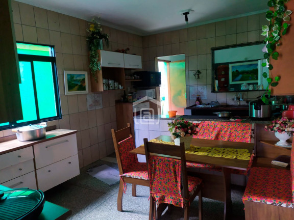 Imagem Casa com 3 Quartos à Venda, 200 m² em Jardim Ype - Poços De Caldas