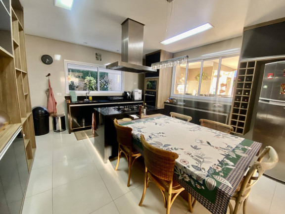Imagem Casa com 4 Quartos à Venda, 560 m² em Tamboré - Santana De Parnaíba Imagem Casa com 4 Quartos à Venda, 560 m² em Tamboré - Santana De Parnaíba