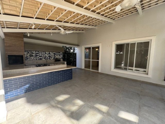 Imagem Sobrado com 4 Quartos para Alugar, 270 m² em Residencial Alphaville Flamboyant - Goiânia
