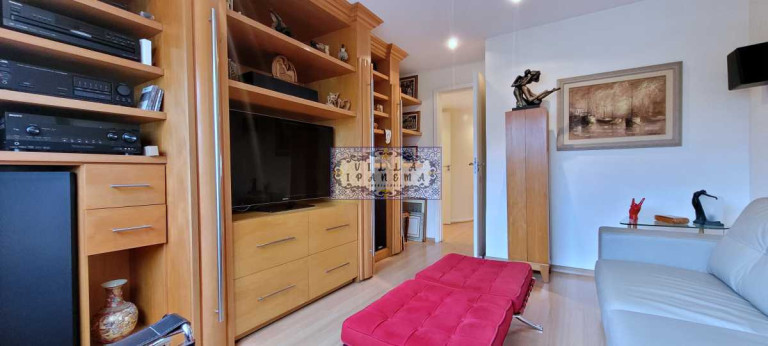 Imagem Apartamento com 3 Quartos à Venda, 170 m² em Leblon - Rio De Janeiro Imagem Apartamento com 3 Quartos à Venda, 170 m² em Leblon - Rio De Janeiro