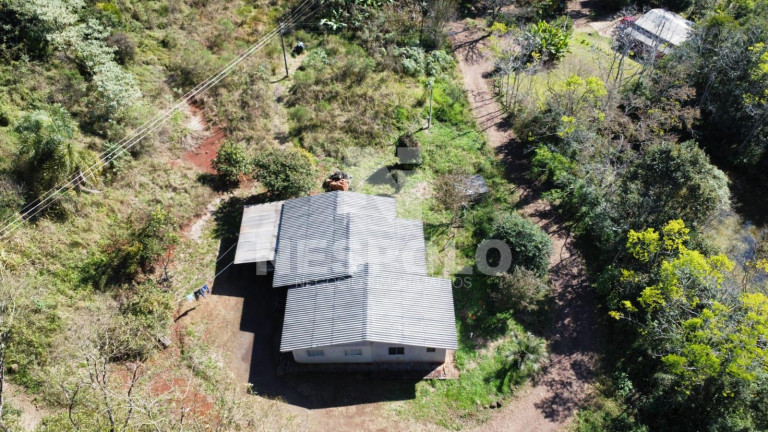 Fazenda à Venda, 130 m² em Interior - Chapeco