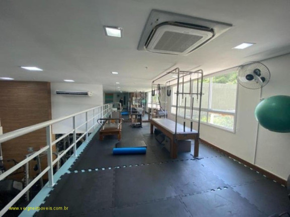Imagem Imóvel com 4 Quartos à Venda, 160 m² em Itaigara - Salvador Imagem Imóvel com 4 Quartos à Venda, 160 m² em Itaigara - Salvador