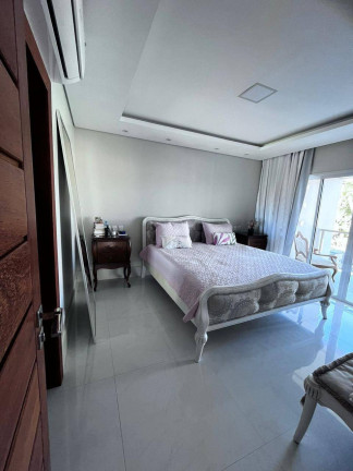 Imagem Casa de Condomínio com 4 Quartos para Alugar,  em Porto Seguro