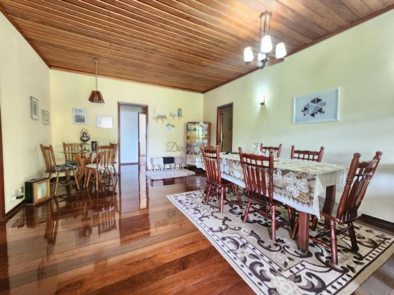 Imagem Casa com 4 Quartos à Venda, 192 m² em Quinta Da Barra - Teresópolis Imagem Casa com 4 Quartos à Venda, 192 m² em Quinta Da Barra - Teresópolis