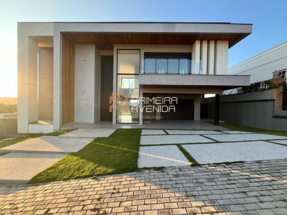 Casa com 4 Quartos à Venda, 426 m² em Urbanova - São José Dos Campos