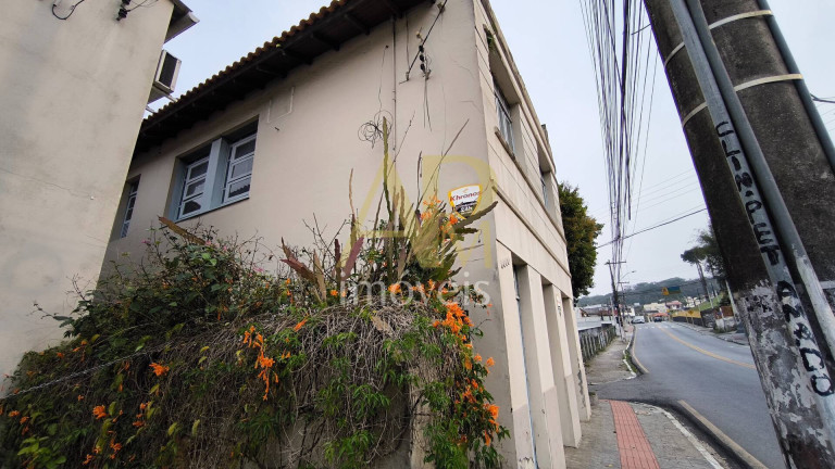 Imagem Casa com 4 Quartos à Venda, 290 m² em Centro - São José
