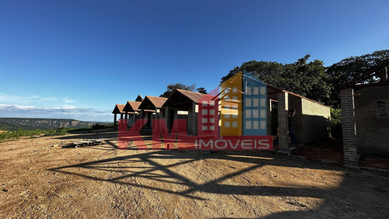 Imóvel Comercial à Venda, 4 m² em Portalegre