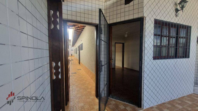 Imagem Casa com 2 Quartos à Venda, 100 m² em Maracanã - Praia Grande Imagem Casa com 2 Quartos à Venda, 100 m² em Maracanã - Praia Grande