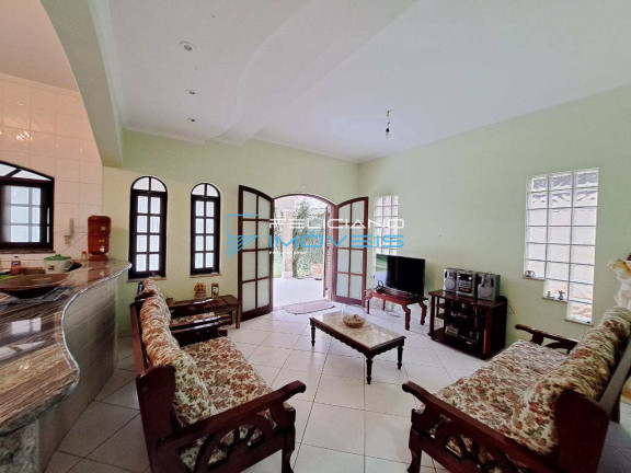 Imagem Casa com 3 Quartos à Venda, 200 m² em Canto Do Forte - Praia Grande
