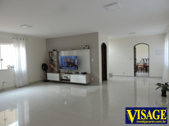 Imagem Casa com 3 Quartos à Venda, 300 m² em Prol. Jd. St. Maria - Jacareí Imagem Casa com 3 Quartos à Venda, 300 m² em Prol. Jd. St. Maria - Jacareí
