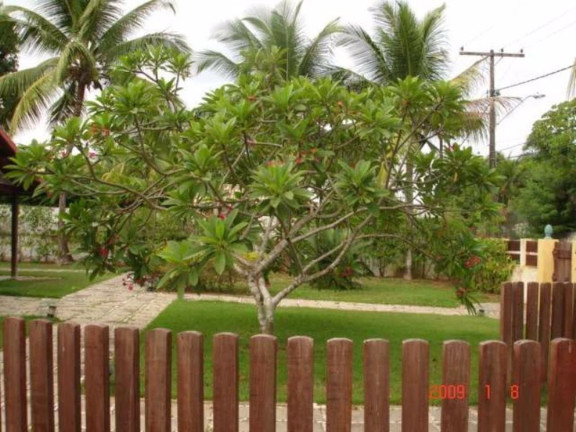 Imagem Casa com 5 Quartos à Venda, 200 m² em Estrada Do Coco - Lauro De Freitas