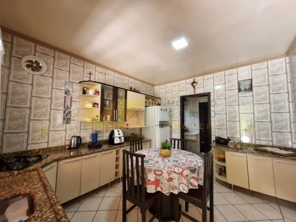 Imagem Casa com 3 Quartos à Venda, 238 m² em Progresso - Blumenau Imagem Casa com 3 Quartos à Venda, 238 m² em Progresso - Blumenau