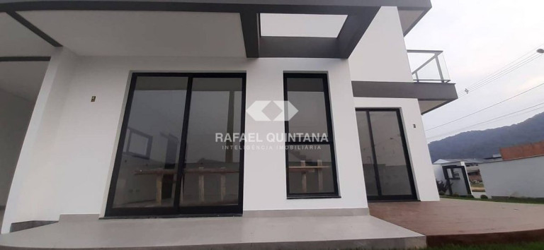 Imagem Casa com 3 Quartos à Venda, 138 m² em Forquilhas - São José
