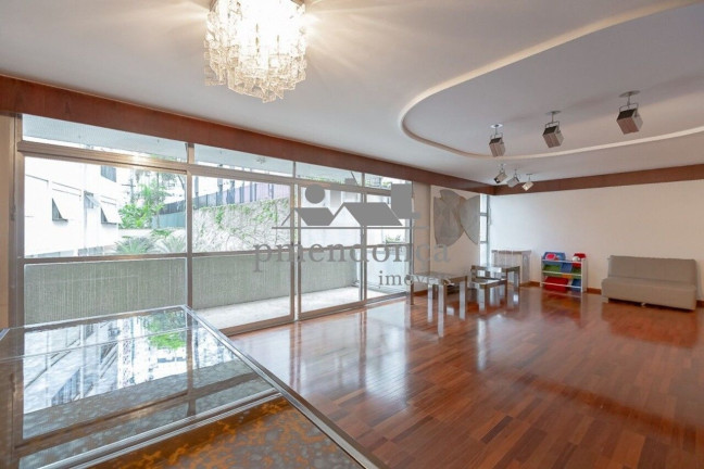 Apartamento com 3 Quartos à Venda, 240 m² em Higienópolis - São Paulo