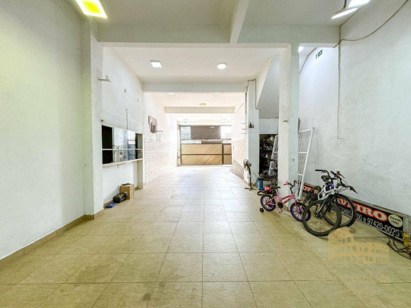 Imagem Sobrado com 3 Quartos à Venda, 451 m² em Boqueirão - Praia Grande