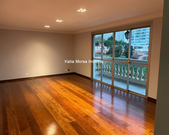 Apartamento com 3 Quartos à Venda, 135 m² em Campo Belo - São Paulo
