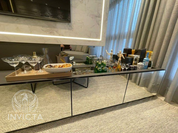 Imagem Cobertura com 3 Quartos à Venda, 240 m² em Centro - Balneário Camboriú