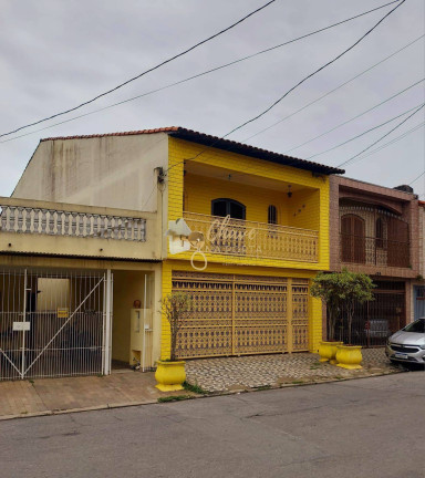 Casa com 5 Quartos à Venda, 250 m² em Jardim Senice - São Paulo