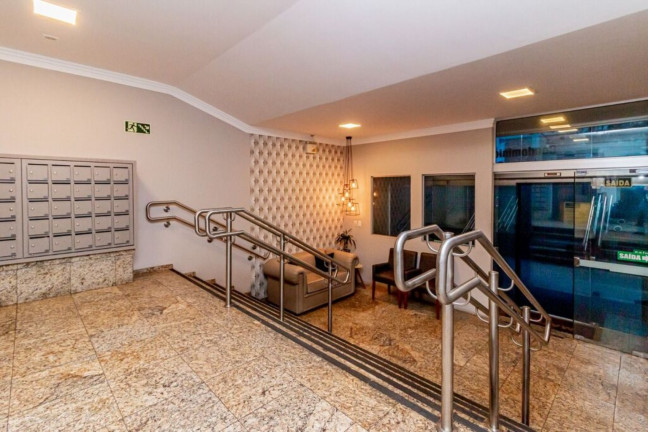 Imagem Imóvel com 1 Quarto à Venda, 53 m² em Centro Histórico - Porto Alegre Imagem Imóvel com 1 Quarto à Venda, 53 m² em Centro Histórico - Porto Alegre