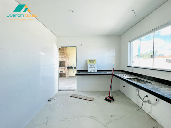 Imagem Casa com 3 Quartos à Venda, 180 m² em Mato Dentro - Mairiporã