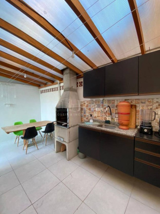 Imagem Sobrado com 3 Quartos à Venda, 66 m² em Rio Pequeno - Camboriú