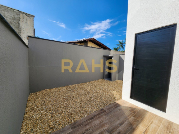 Imagem Casa com 3 Quartos à Venda, 131 m² em Saguaçu - Joinville Imagem Casa com 3 Quartos à Venda, 131 m² em Saguaçu - Joinville