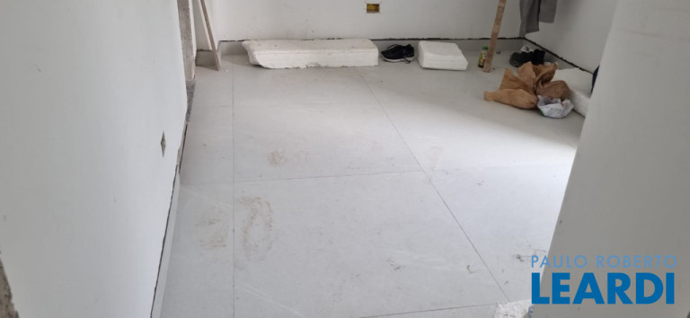 Imagem Cobertura com 2 Quartos à Venda, 105 m² em Vila Pires - Santo André