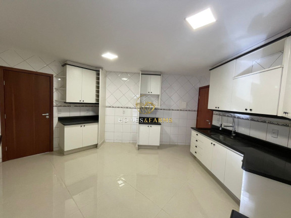 Imagem Casa com 3 Quartos à Venda, 342 m² em Residencial Granville - Goiânia Imagem Casa com 3 Quartos à Venda, 342 m² em Residencial Granville - Goiânia