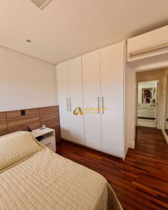Imagem Casa com 3 Quartos à Venda, 300 m² em Residencial Tres (alphaville) - Santana De Parnaíba Imagem Casa com 3 Quartos à Venda, 300 m² em Residencial Tres (alphaville) - Santana De Parnaíba