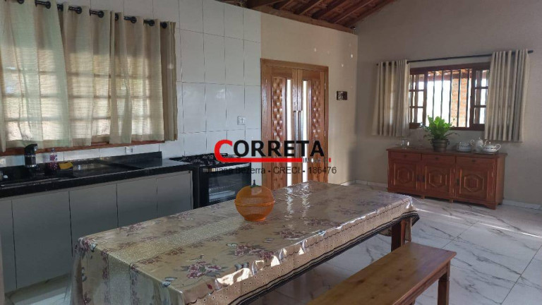 Imagem Casa com 4 Quartos à Venda, 1.800 m² em Votorantim - Ibiúna