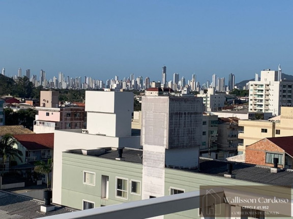 Imagem Apartamento com 2 Quartos à Venda, 67 m² em Centro - Camboriú