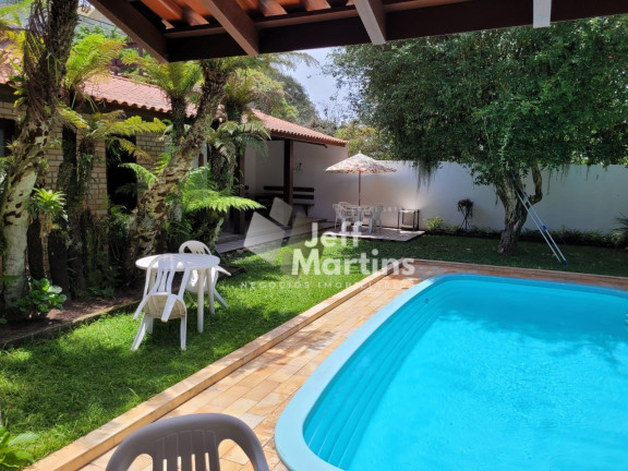Imagem Casa com 3 Quartos à Venda, 218 m² em Campeche - Florianópolis