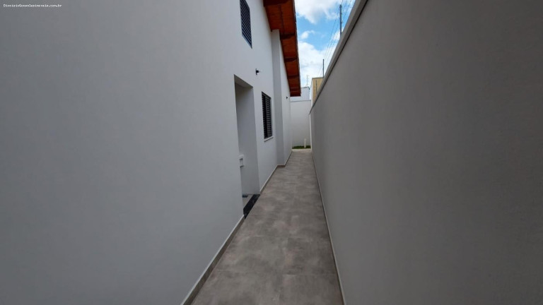 Imagem Casa com 3 Quartos à Venda, 130 m² em Balneário Oásis - Peruíbe Imagem Casa com 3 Quartos à Venda, 130 m² em Balneário Oásis - Peruíbe