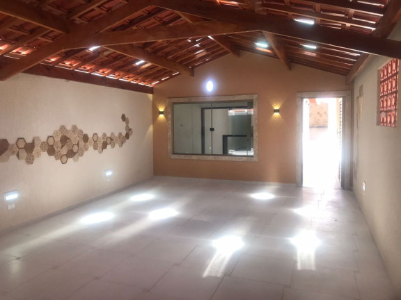 Imagem Casa com 2 Quartos à Venda, 49 m² em Caiçara - Praia Grande Imagem Casa com 2 Quartos à Venda, 49 m² em Caiçara - Praia Grande