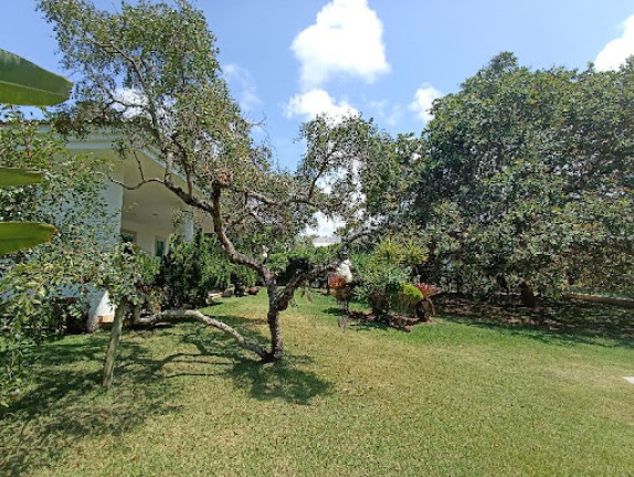 Imagem Casa com 3 Quartos à Venda, 240 m² em Busca Vida - Camaçari