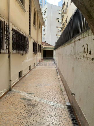 Imóvel Comercial à Venda ou Locação, 338 m² em Boqueirão - Santos