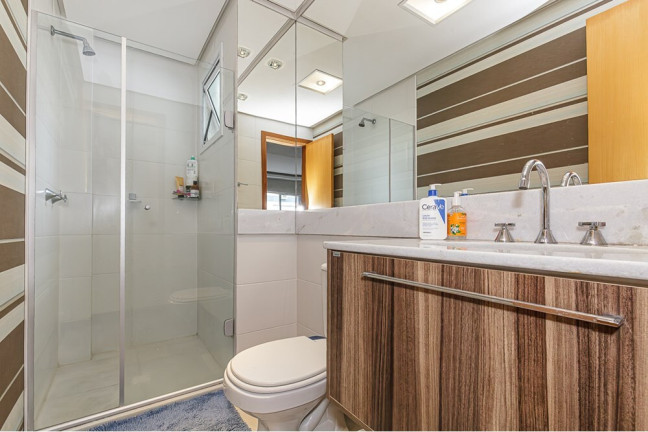 Imagem Apartamento com 2 Quartos à Venda, 65 m² em Petrópolis - Porto Alegre