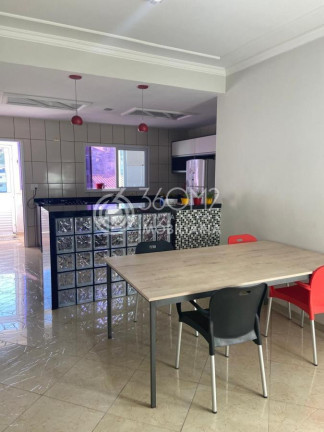 Imagem Casa com 3 Quartos à Venda, 238 m² em Parque João Ramalho - Santo André Imagem Casa com 3 Quartos à Venda, 238 m² em Parque João Ramalho - Santo André