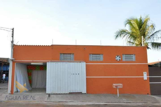 Sala Comercial à Venda, 220 m² em Guanandi - Campo Grande