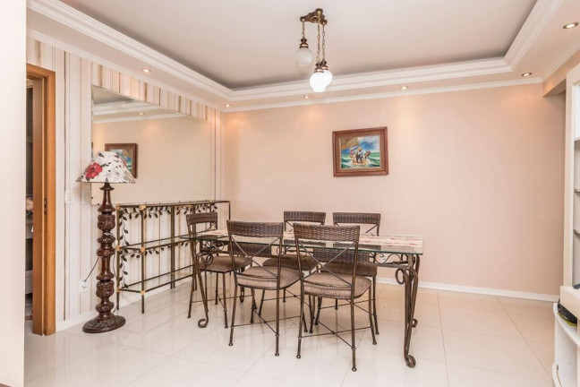 Imagem Imóvel com 3 Quartos à Venda, 80 m² em Jardim Itu - Porto Alegre Imagem Imóvel com 3 Quartos à Venda, 80 m² em Jardim Itu - Porto Alegre