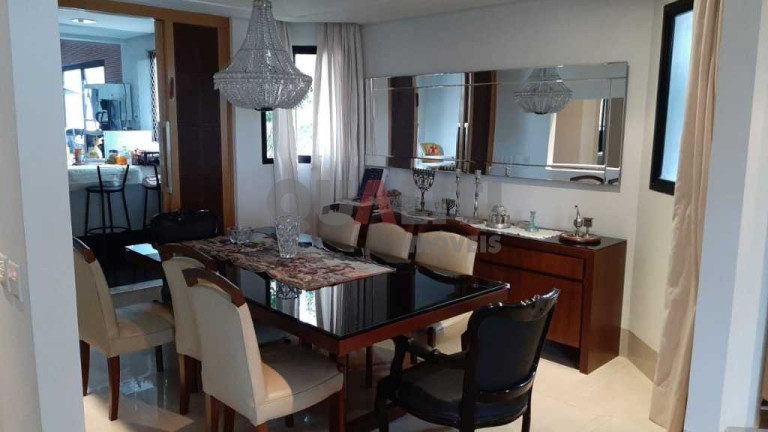 Imagem Cobertura com 4 Quartos à Venda, 202 m² em Moema - São Paulo