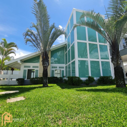 Imagem Casa com 3 Quartos à Venda, 422 m² em Vila Costa - Taubaté