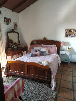 Imagem Imóvel com 13 Quartos à Venda, 312 m² em Canasvieiras - Florianópolis Imagem Imóvel com 13 Quartos à Venda, 312 m² em Canasvieiras - Florianópolis