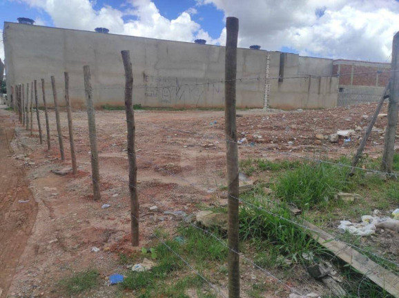 Imagem Terreno à Venda, 2.100 m² em Cinquinho - Contagem Imagem Terreno à Venda, 2.100 m² em Cinquinho - Contagem